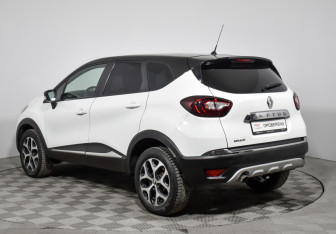 Подержанный автомобиль Renault Kaptur 2017 года (7 фото)