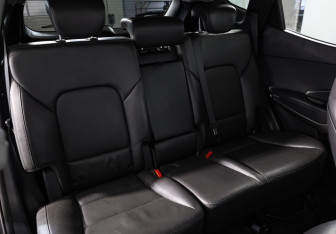 Подержанный автомобиль Hyundai Santa Fe 2016 года (22 фото)