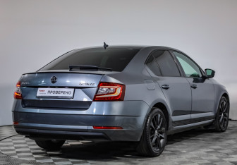 Подержанный автомобиль Skoda Octavia Liftback 2018 года (5 фото)