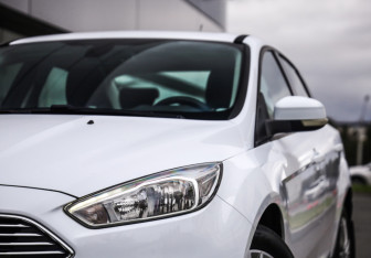 Подержанный автомобиль Ford Focus Sedan 2018 года (2 фото)