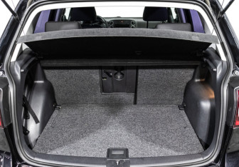 Подержанный автомобиль Volkswagen Golf Plus 2012 года (16 фото)