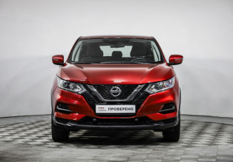Подержанный автомобиль Nissan Qashqai 2020 года (2 фото)