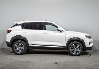 Подержанный автомобиль Changan CS35PLUS 2020 года (4 фото)