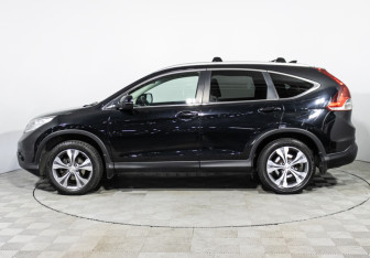 Подержанный автомобиль Honda CR-V 2014 года (8 фото)