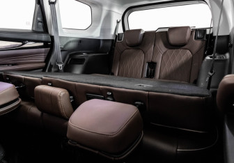 Подержанный автомобиль Exeed VX 2022 года (26 фото)