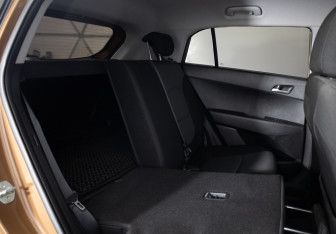 Подержанный автомобиль Hyundai Creta 2019 года (21 фото)