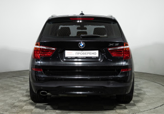 Подержанный автомобиль BMW X3 2014 года (6 фото)