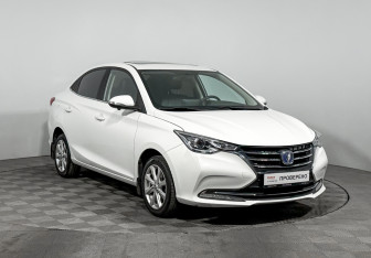 Подержанный автомобиль Changan Alsvin 2024 года (3 фото)