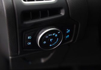 Подержанный автомобиль Ford Focus Hatchback 2018 года (18 фото)