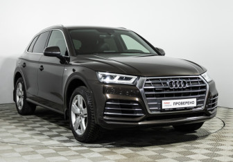 Подержанный автомобиль Audi Q5 2019 года (3 фото)