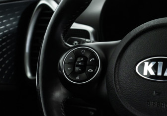 Подержанный автомобиль Kia Soul 2020 года (23 фото)