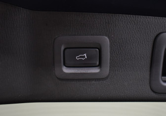 Подержанный автомобиль Mazda CX-5 2017 года (16 фото)