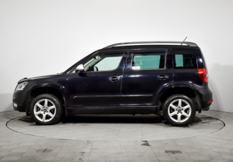 Подержанный автомобиль Skoda Yeti 2014 года (8 фото)