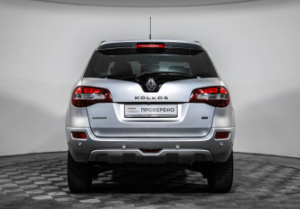 Подержанный автомобиль Renault Koleos 2013 года (6 фото)