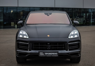Подержанный автомобиль Porsche Cayenne 2021 года (4 фото)