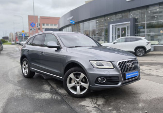 Подержанный автомобиль Audi Q5 2013 года (3 фото)