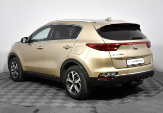 Подержанный автомобиль Kia Sportage 2018 года (7 фото)