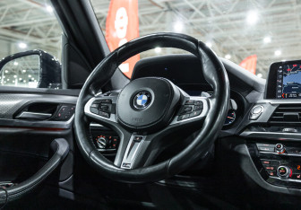 Подержанный автомобиль BMW X3 2019 года (29 фото)