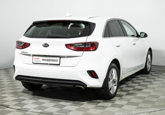Подержанный автомобиль Kia Ceed Hatchback 2019 года (5 фото)