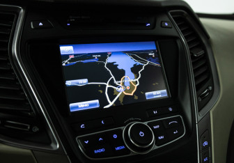 Подержанный автомобиль Hyundai Santa Fe 2014 года (21 фото)