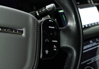 Подержанный автомобиль Land Rover Range Rover Evoque 2019 года (57 фото)