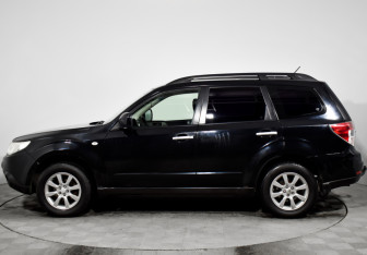 Подержанный автомобиль Subaru Forester Suv 2008 года (8 фото)