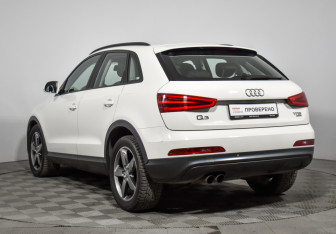 Подержанный автомобиль Audi Q3 2012 года (7 фото)