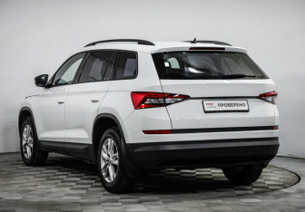 Подержанный автомобиль Skoda Kodiaq 2019 года (7 фото)