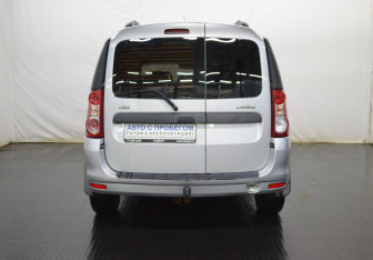 Подержанный автомобиль LADA (ВАЗ) Largus Wagon 2014 года (6 фото)