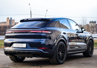 Новый Porsche Cayenne 2024 (4 фото)