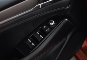 Подержанный автомобиль Mazda 6 Sedan 2019 года (21 фото)