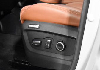 Подержанный автомобиль Chery Tiggo 7 Pro Max 2023 года (10 фото)