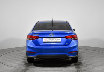 Подержанный автомобиль Hyundai Solaris Sedan 2017 года (6 фото)