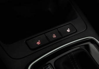 Подержанный автомобиль Kia Rio Hatchback 2018 года (17 фото)