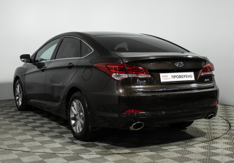 Подержанный автомобиль Hyundai i40 Sedan 2016 года (7 фото)