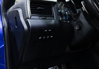 Подержанный автомобиль Lexus RX 2021 года (27 фото)