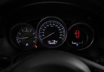 Подержанный автомобиль Mazda CX-5 2013 года (17 фото)