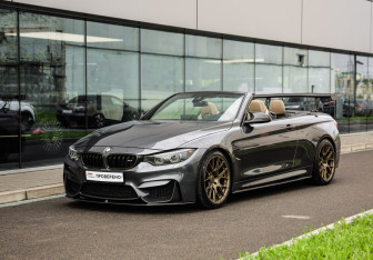 Подержанный автомобиль BMW M4 Convertible 2015 года (35 фото)