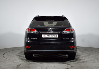 Подержанный автомобиль Lexus RX 2013 года (6 фото)