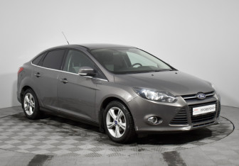 Подержанный автомобиль Ford Focus Sedan 2012 года (3 фото)