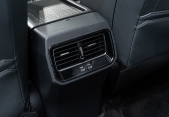 Новый Toyota RAV4 2026 (13 фото)