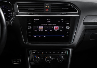 Подержанный автомобиль Volkswagen Tiguan 2018 года (18 фото)