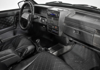 Подержанный автомобиль LADA (ВАЗ) 21099 2003 года (12 фото)