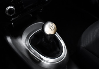 Подержанный автомобиль Nissan Juke 2012 года (11 фото)