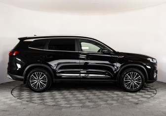 Подержанный автомобиль Chery Tiggo 8 Pro 2023 года (5 фото)