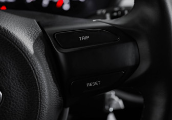 Подержанный автомобиль Kia Rio Sedan 2020 года (12 фото)