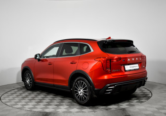Подержанный автомобиль Haval Jolion 2024 года (7 фото)