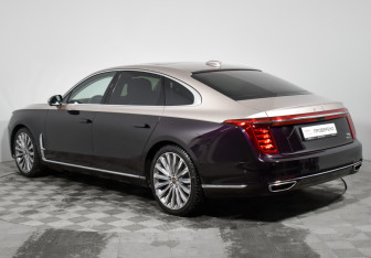 Подержанный автомобиль Hongqi H9 2023 года (7 фото)
