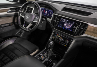 Подержанный автомобиль Volkswagen Teramont 2021 года (9 фото)