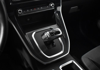 Подержанный автомобиль Haval M6 2024 года (11 фото)
